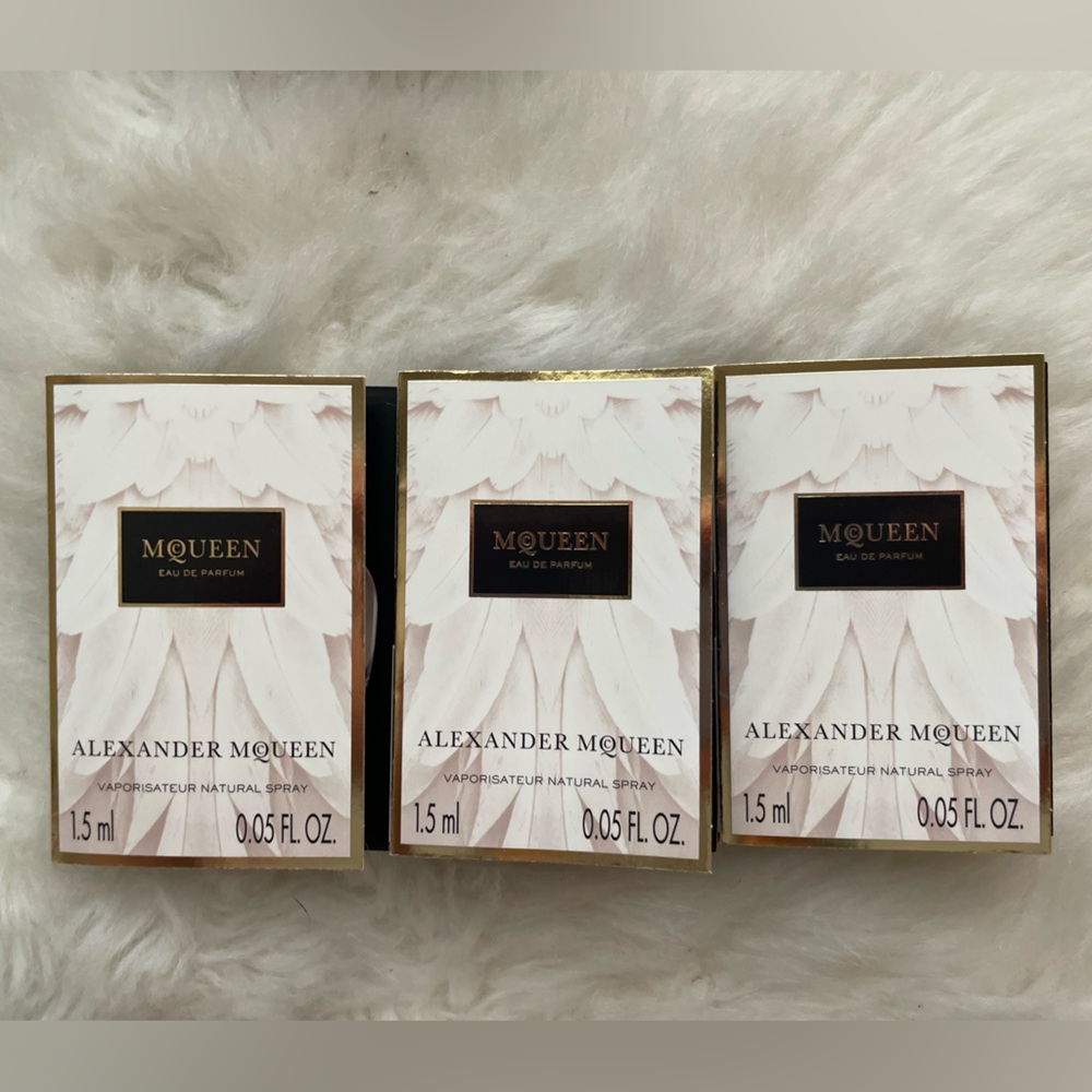 New! Alexander McQueen Bundle